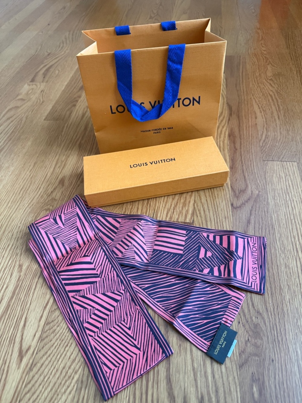 Louis Vuitton Pink & Black Silk Twilly